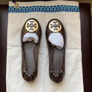 BNEW RARE TORY BURCH FLATS